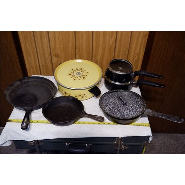 2 Cast Iron Fry Pans, Enamel Fry Pan, Aluminum Dutch Oven, etc.
