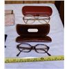 Image 4 : Leather Purse, Roots Wallet, makeup bag + 2 Vintage Glasses w/ Cases