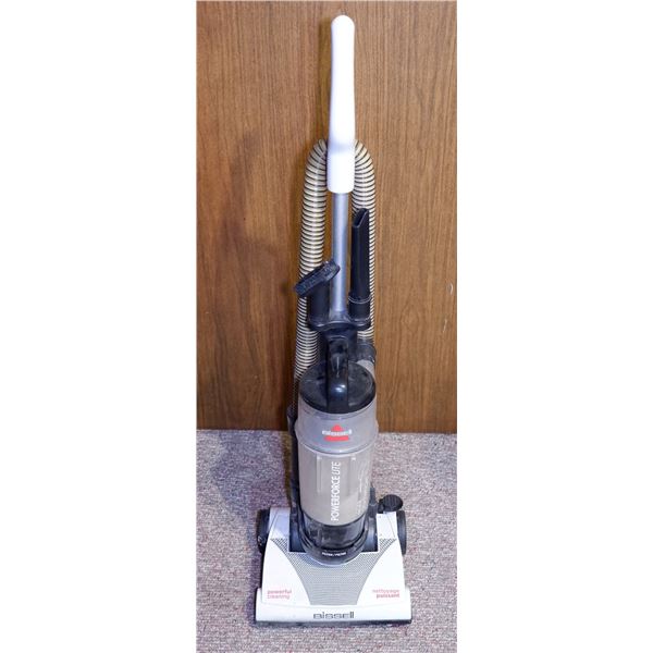 Bissel Powerforce Light Upright Vaccuum