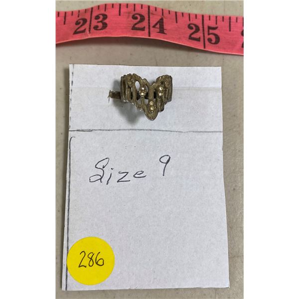 Size 9 Ring Size 9 Ring