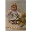 Image 2 : Ashton Drake Doll-"Felicia Needs a Friend" original package