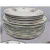 Image 5 : 29 pieces Royal Doulton dinnerware - Old Leeds Sprays