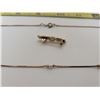 Image 3 : Necklace and pin (16" chain) with Avon collectors pin in box