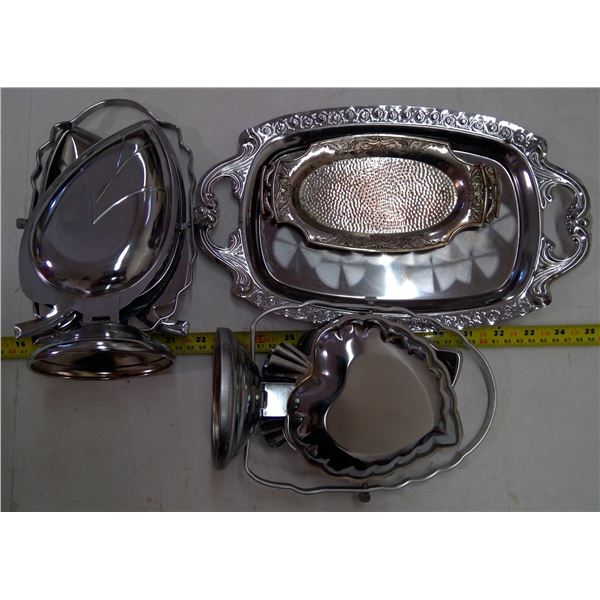 Lot of Platters & Décor