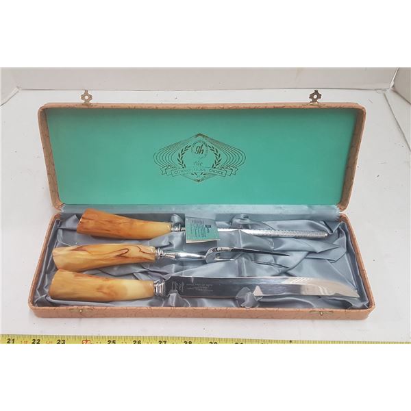 Vintage Carving Set
