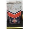Image 7 : 4 empty tins Esso, Gulf, Shell
