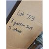 Image 4 : 8 Gallon, 5 other jars