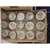 Image 2 : 33 quart size jars (2 boxes)