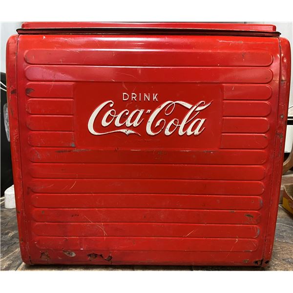 Coca-Cola cooler - Made by St. Thomas signs (Canada)