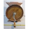 Image 4 : Vintage wooden butter churn (barrel)