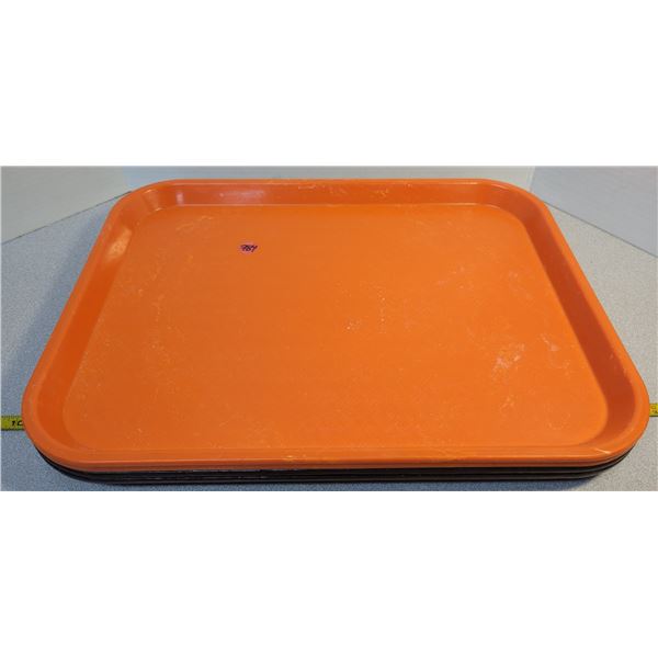 2 orange & 2 brown plastic trays