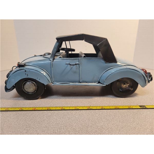 tin convertible car 12" X 4"