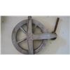Image 3 : pulley wheels