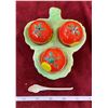 Image 2 : Vintage English Tomato Cruet Set