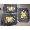 Image 2 : 3 Black flower pattern TV trays