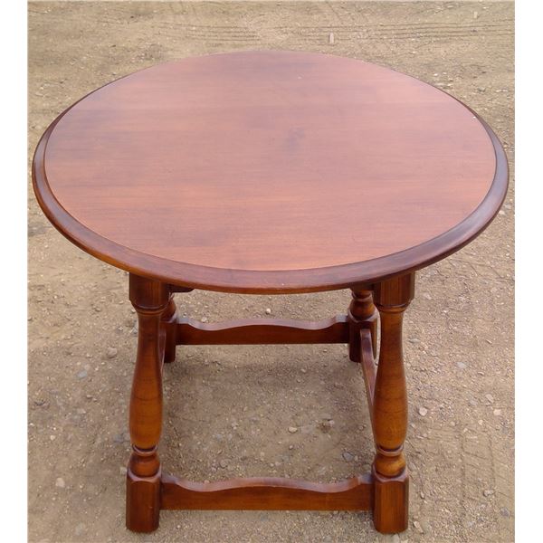 Round End Table