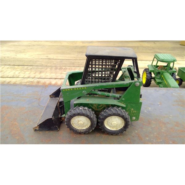 John Deer Bob Cat Toy