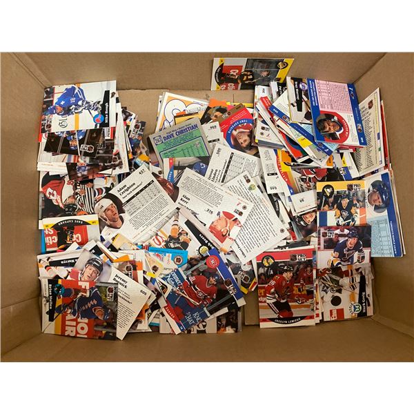 Lot Of Assorted Hockey Cards