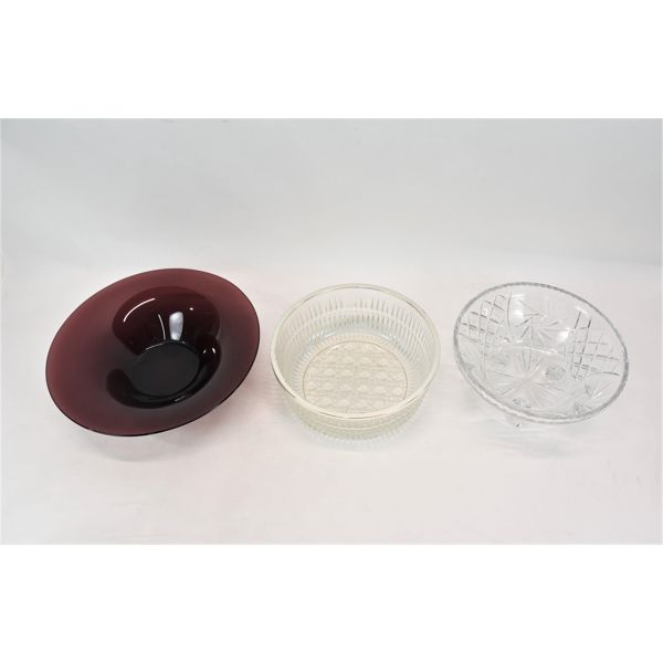 4 Glass Bowls