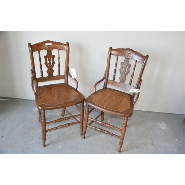 2 Side Chairs