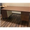 Image 1 : Office desk 66" x 36" (4 drawers)