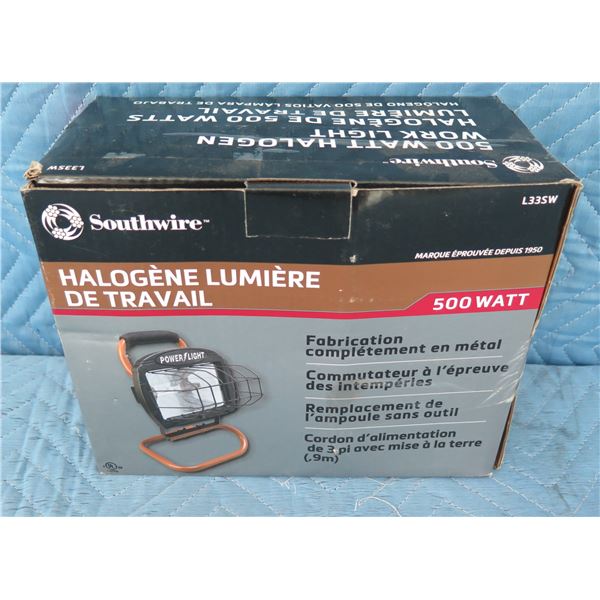 Southwire 133 Halogen Flood Light 500 Watts New in Box