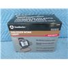 Image 3 : Southwire 133 Halogen Flood Light 500 Watts New in Box