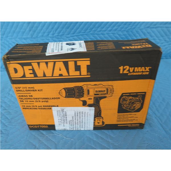 DeWalt DCD710S2 3/8" Drill Driver Kit 12V Max  New in Box