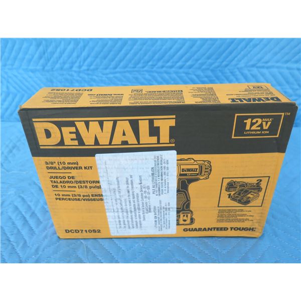 DeWalt DCD710S2 3/8" Drill Driver Kit 12V Max  New in Box