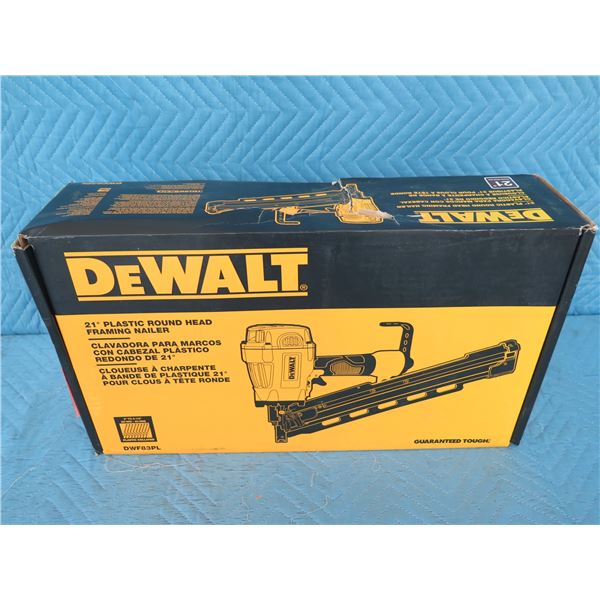 DeWalt DWF83PL Framing Nailer 21 DE New in Box