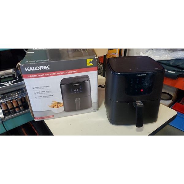 Kalorik XL digital smart fryer 5.3 qt brushed black matte shipping damage tested and working