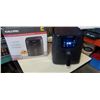 Image 2 : Kalorik XL digital smart fryer 5.3 qt brushed black matte shipping damage tested and working