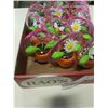 Image 2 : LOT OF SOLAR POWERED FLOWER AND BEE DECORATIONS