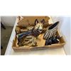 Image 2 : 2 TRAYS OF FIGURES - WOOD, CHALK WARE, HAND CARVED HAND PAINTED DUCK