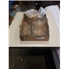 Image 1 : LOT OF PYREX AND FIRE KING BAKING DISHES