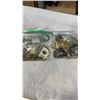 Image 1 : LOT OF VARIOUS JEWELLERY
