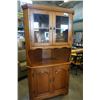 Image 8 : MAPLE CORNER CABINET WITH GLASS DOORS
