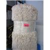 Image 1 : 5' x 7' Beige Shag Area Carpet - Store Return