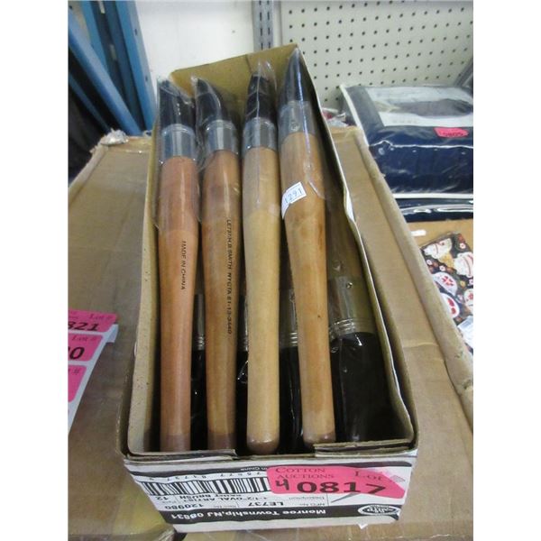 4 Dozen New 1 1/2  Oval Artist Paint Brushes