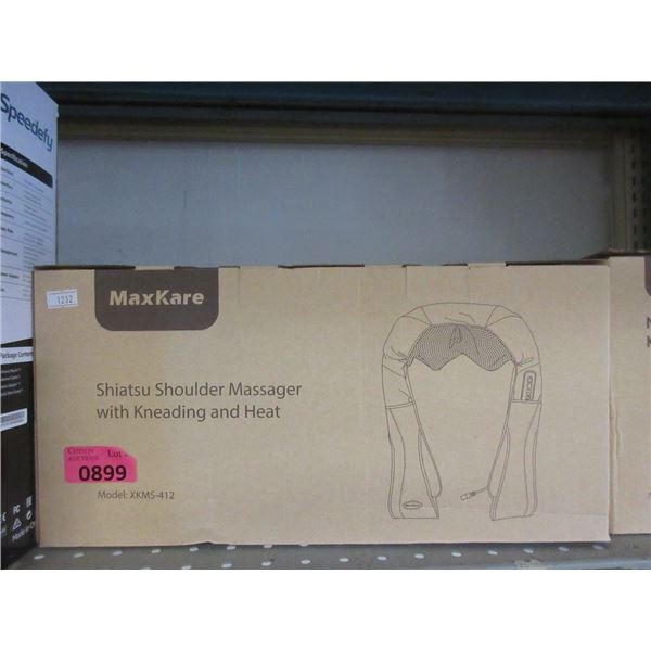 MaxKare Heated Kneading Shoulder Massager