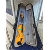 Image 1 : New Butterscotch 4/4 Violin with Bow and Case