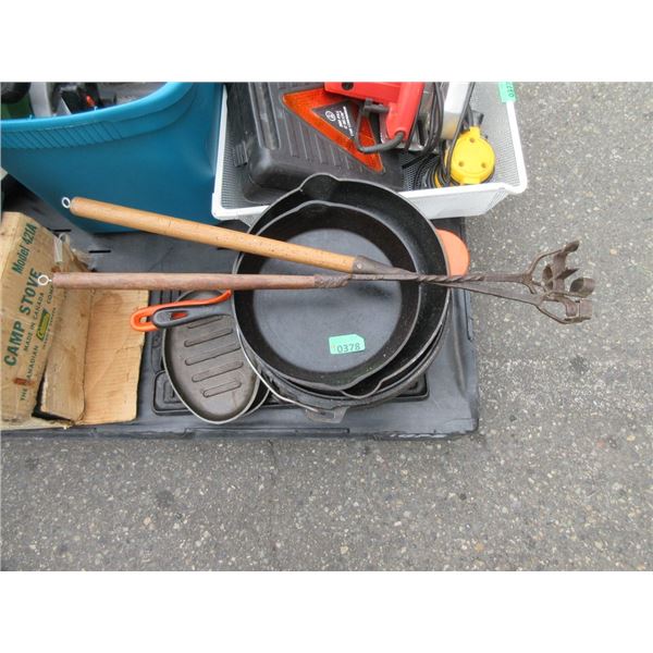 7 Cast Iron Cookware & 2 Branding Irons