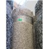 Image 1 : 8' x 10' Beige Shag Area Carpet