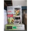 Image 1 : Seedling Heat Mat & Black & Decker Blender