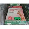 Image 1 : 8 New Foot Peel Masks - 2 Per Package
