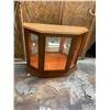 Image 2 : Lighted display cabinet