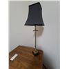 Image 5 : Bedside table and lamp c