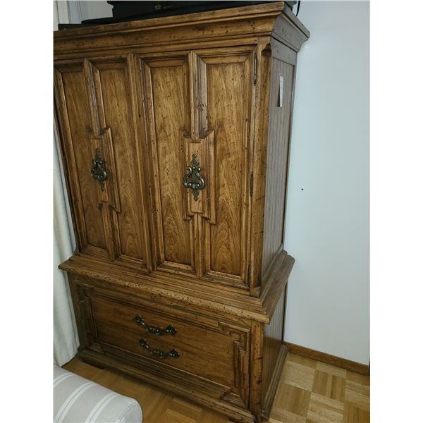 Armoire c