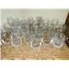 Image 8 : Microwave stand, wine rack, stemware, B