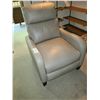 Image 1 : Costco Leather recliner C